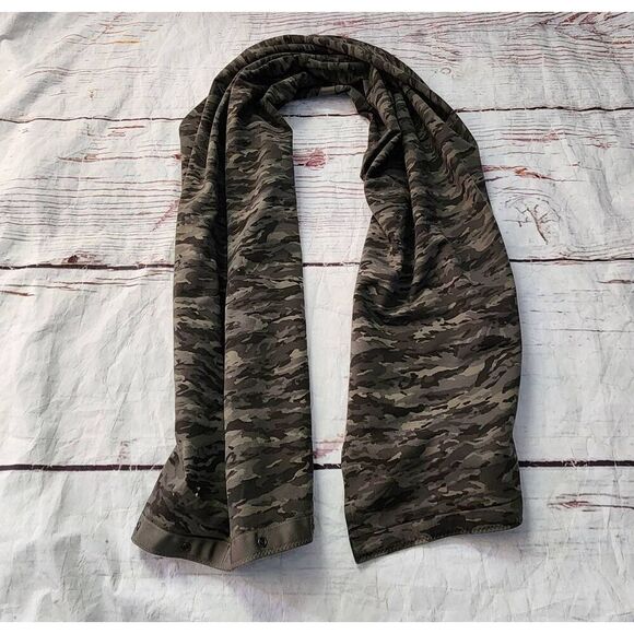 Lululemon Vinyasa Camo Customizable Wrap/Scarf - Picture 4 of 7
